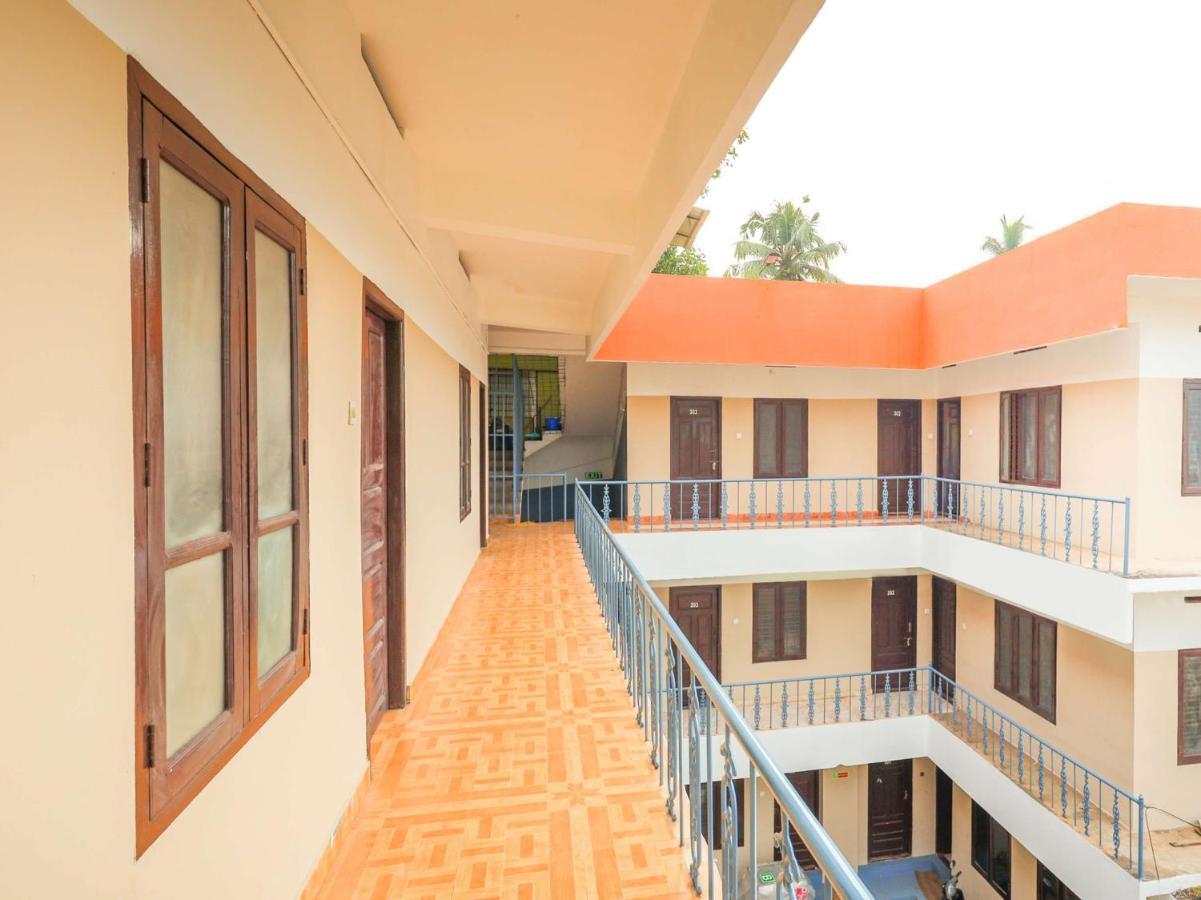 Oyo New Mubarak Tourist Home Panmana Exterior photo